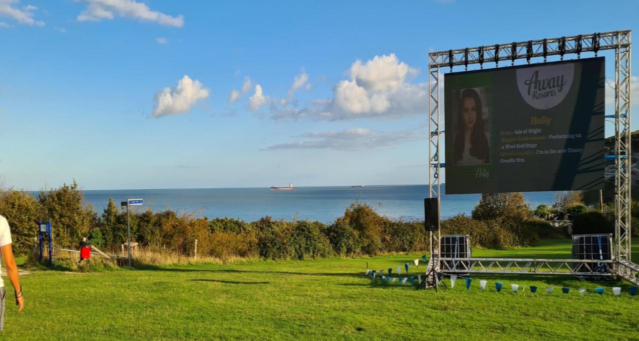 "Trinity" At Whitecliff Bay Isle Of Wight- Yarborough View 4 Otel Bembridge Dış mekan fotoğraf